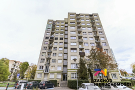 Atrakcyjna kawalerka z wydzieloną sypialnią